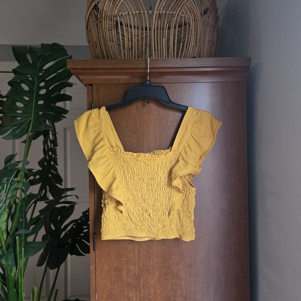 Monteau Yellow Cropped Smocked Ruffle Strap Sleeve Blouse